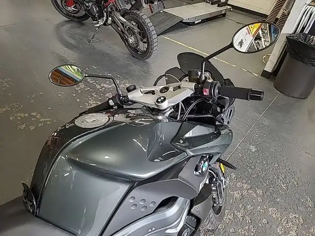 2009 BMW K 1300 R in Street, Cruisers & Choppers in Calgary - Image 5