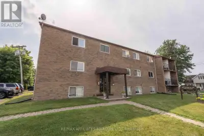 Welcome to charming Lancaster, Ontario! This bright and newly renovated 2 bedroom condo offers open...