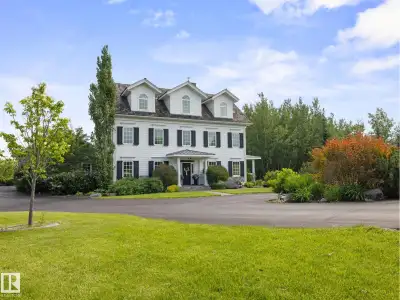 ~ AWARD WINNING NEW ENGLAND FAIRFIELD FEDERAL STYLE HOME on 3.78 ACRES ~ LOCATED in the ESTATES AT C...