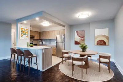 Richgrove Village - Three Bedroom Suites for Rent in Richview