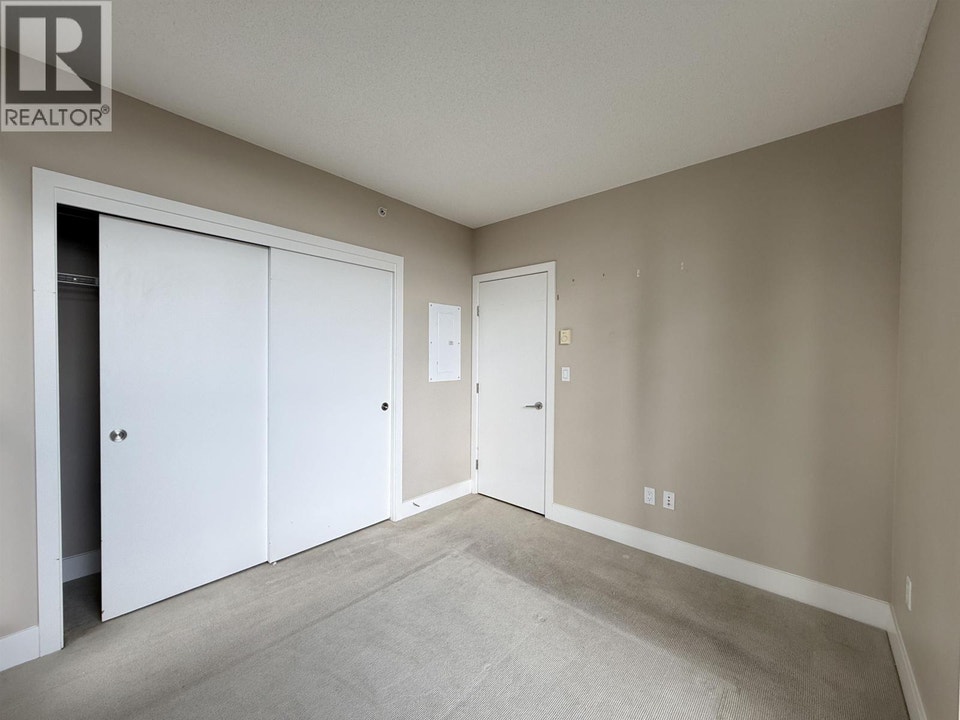 1908 3008 GLEN DRIVE Coquitlam, British Columbia 3