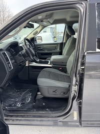 2019 RAM 1500 CLASSIC (image 4)