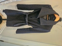 Manteau Guess small gris Saguenay Saguenay-Lac-Saint-Jean Preview