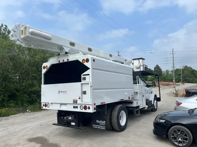 2019 Ford -Altec LR7-60E70 Forestry Truck in Other in St. Albert - Image 7