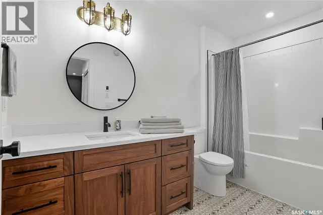 1172A Spadina CRESCENT E Saskatoon, Saskatchewan in Houses for Sale in Saskatoon - Image 33