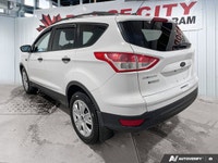 Ward's 10 Best Engines. This Ford Escape delivers a Gas I4 2.5L/152 engine powering this Automatic t... (image 3)