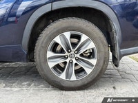 Crowfoot Hyundai, AMVIC Licensed Dealer Mileage: 85,894 km History: One Owner Experience the perfect... (image 9)