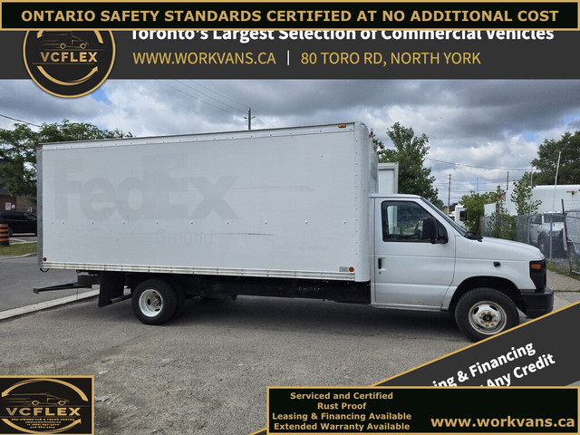 2016 Ford E-450 18Ft Box - Ramp - V8 Gasoline - CERTIFIED in Cars & Trucks in City of Toronto