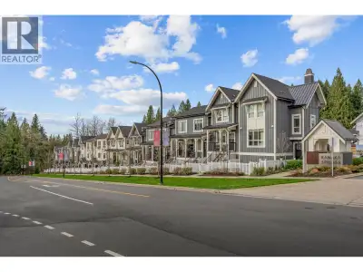 Discover Falls, a NEW townhouse community in Epic´s Kanaka Springs masterplan. Set in a serene, park...