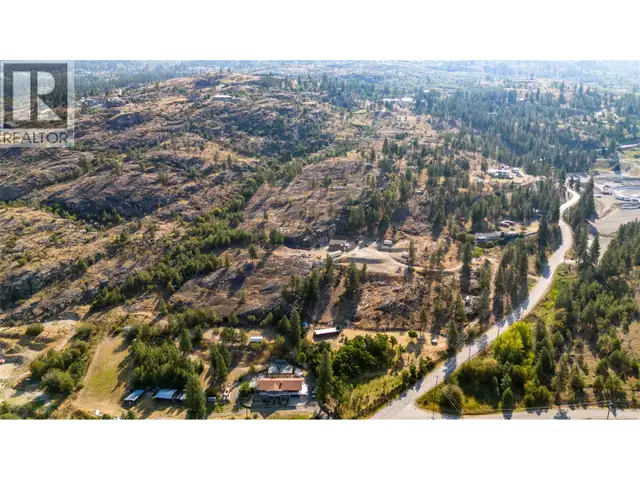 2063 Carmi Road Penticton, British Columbia in Houses for Sale in Penticton - Image 32