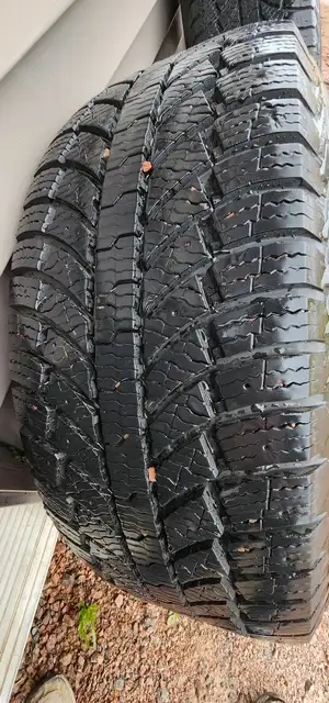 Winter tires from 2024 Jeep Sahara Wrangler in Tires & Rims in Charlottetown - Image 4