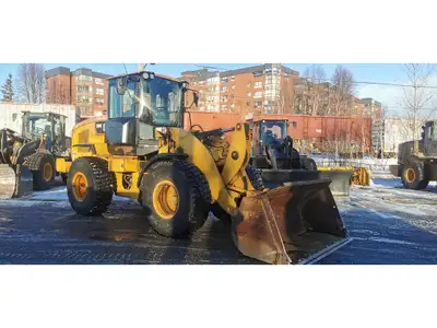 7,238 hours, hydraulic quick connect, front auxiliary hydraulics fenders, comes with 2.7 yard bucket...