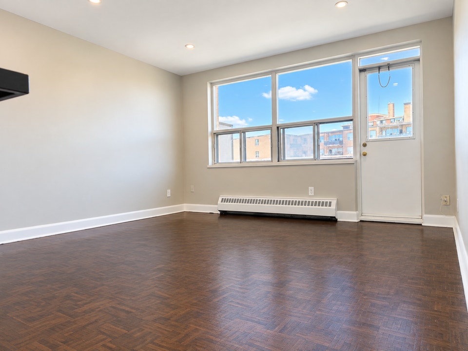 Scarborough 2 Bedroom Apartment for Rent - 70 Stevenvale Drive 4