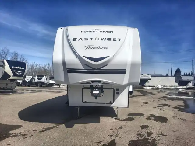 2026 EAST TO WEST Tandara 275BH in Travel Trailers & Campers in St. Albert - Image 22