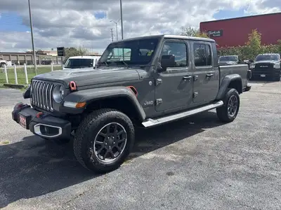Jeep**Gladiator**Overland**3.6L**V6**4x4**Automatic**Leather Seats**Heated Seats**Heated Steering Wh...
