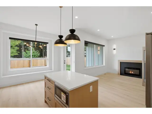 8184 117 STREET Delta, British Columbia in Condos for Sale in Richmond - Image 11