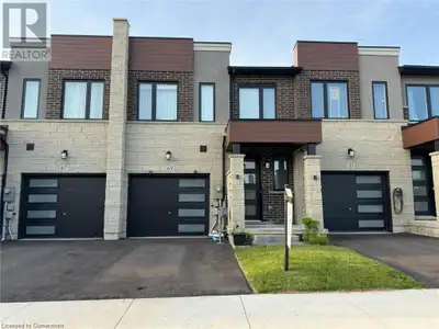 69 BENSLEY Lane Hamilton, Ontario