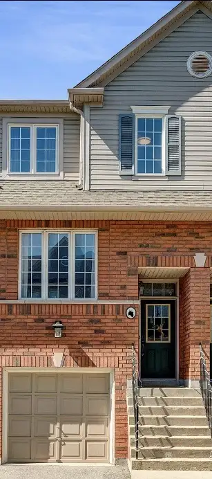 $1100 Bedroom for Rent! in Downtown Mississauga All inclusive