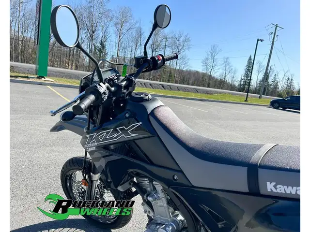 2026 Kawasaki KLX300SM in Sport Bikes in Ottawa - Image 5