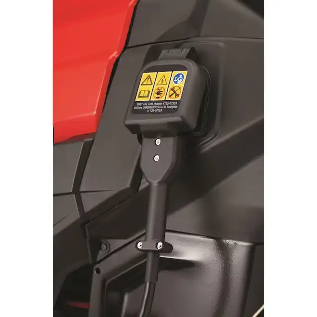 Craftsman E225 42-in 56-volt Lithium Electric Riding Lawn Mower in Lawnmowers & Leaf Blowers in Regina - Image 4