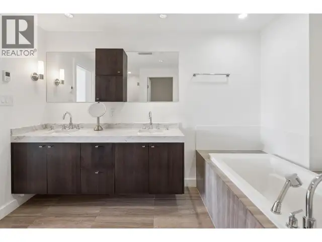1701 1372 SEYMOUR STREET Vancouver, British Columbia in Condos for Sale in Vancouver - Image 16