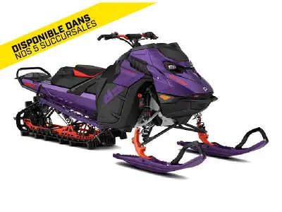 FAITES-VITE ! Modèle exclusif à la vente exclusive du printemps SKIDOO. La motoneige qui a ce petit...