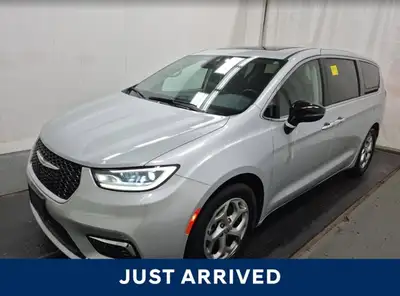 The advertised vehicle price is based on a promotional finance offer. Customers who purchase the veh...