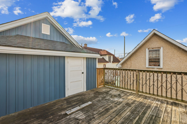 1 bedroom upper level unit at 19 Seneca Street in Long Term Rentals in St. Catharines - Image 2