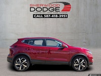 All Wheel Drive,Remote Engine Start,Traction Control,Lane Departure Warning,Temporary Spare Tire,Adj... (image 3)