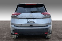 2026 Nissan Rogue Engine: 3 Cylinder Engine L/100Km City: 8.3 L/100Km Hwy: 6.8 Safety Equipment Elec... (image 3)