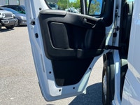Certified Rear-View Camera Push Start Alloy Wheels Bluetooth Power Windows Air Condition Cruise Cont... (image 8)