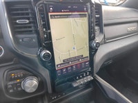 WOW! SPORT CREW CAB! EXTRA CLEAN INSIDE AND OUT! CLEAN CARFAX, NO ACCIDENTS, 5.7L HEMI V8, 4X4, LEAT... (image 2)