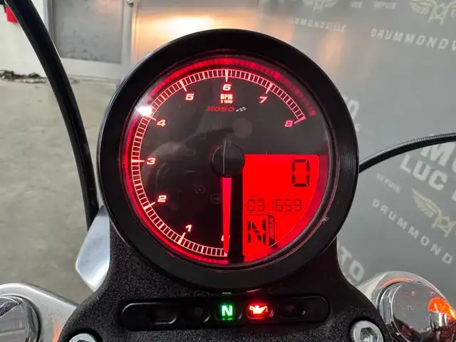 2012 Harley-Davidson XL883L Sportster Superlow in Street, Cruisers & Choppers in Drummondville - Image 13