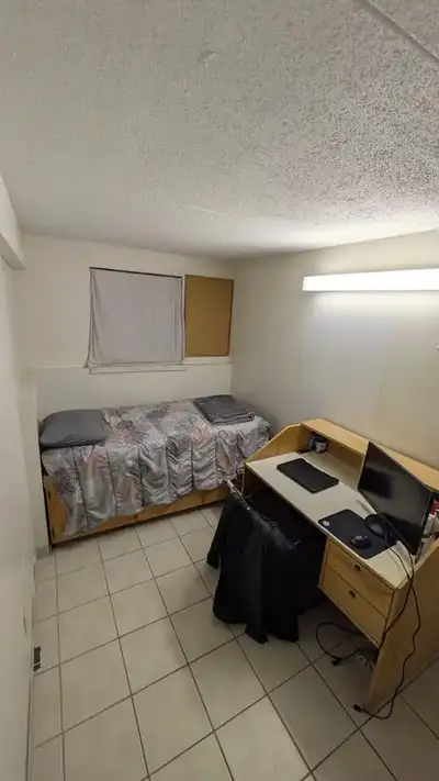 1 Bedroom $350/month at University of Waterloo