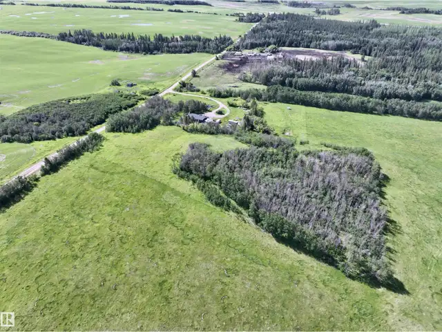 54002 RR 105 Rural Two Hills County, Alberta in Houses for Sale in Strathcona County - Image 38
