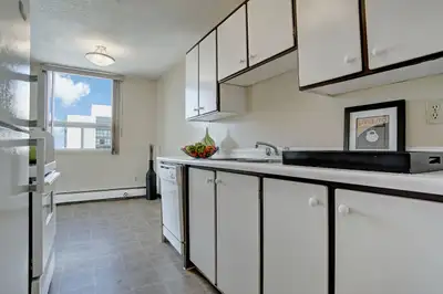 1 Bed x 1 Bath Apartment for Rent on 5th Avenue North | $1375.00