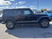 TRANSMISSION: 8-SPEED AUTOMATIC (STD),QUICK ORDER PACKAGE 24G SAHARA -inc: Engine: 3.6L Pentastar VV... (image 3)