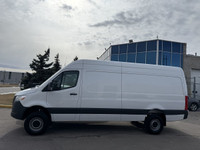 8Alexander The Great Inc. Auto Sales 2695 Durante Way Milton, ON, L9T 5J1 Phone: 416-839-1558 2023 M... (image 4)