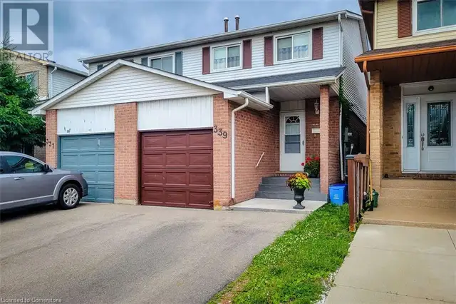 339 MACINTOSH Drive Stoney Creek, Ontario in Houses for Sale in Hamilton - Image 2