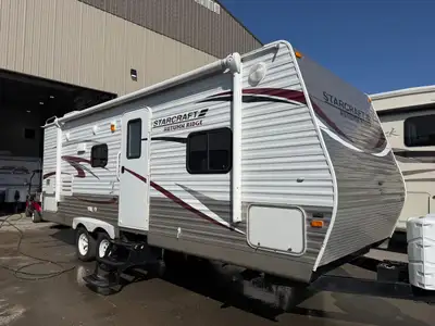 ️ 2013 Starcraft Autumn Ridge 245DS – Specs & Info Basic Specs Length: 27’6” Dry Weight: ~5,100–5,50...