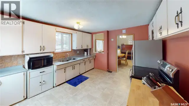 319 Carlyle STREET Arcola, Saskatchewan in Houses for Sale in Regina - Image 7