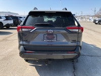 Welcome to Belleville Toyota! . Engine: 4 Cylinder Engine 2.5L L/100Km City: 9.5 L/100Km Hwy: 7.1 Sa... (image 5)