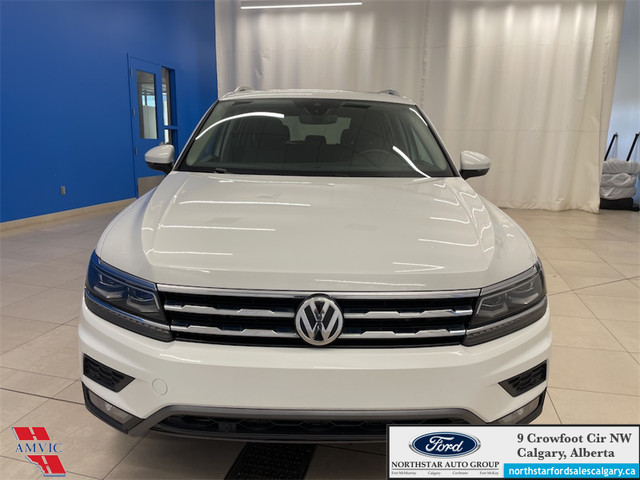 2020 Volkswagen Tiguan Highline AWD - HEATED LEATHER SEATS - SUN in Cars & Trucks in Calgary - Image 2