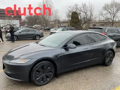 NO ACCIDENTS / CLEAN CARFAX / 1 OWNER / Power Tailgate/Hatch, Auto Dimming Rearview Mirror, Front He...