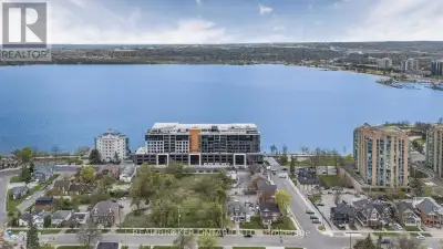 Welcome to Penthouse 3 at Lakhouse, Barrie's premier lakefront luxury condominium on the shores of L...