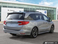 4-Wheel Disc Brakes,Front Wheel Drive,Power Steering,Brake Assist,ABS,Tires - Front Performance,Brak... (image 4)