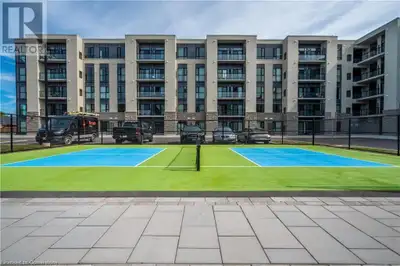 50 HERRICK Avenue Unit# LP33 St. Catharines, Ontario