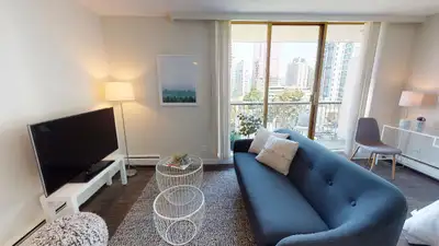 Apartment for Rent at 1580 Haro, West End
