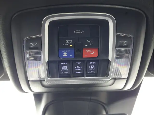 2023 Ram 3500 CREW CAB NIGHT EDITION | POWER SUNROOF | 4X4 in Cars & Trucks in Calgary - Image 15