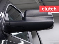 1 OWNER / Ventilated Front Seats, Auxiliary Audio Input, Bluetooth Music and more! Clutch is the lar... (image 8)